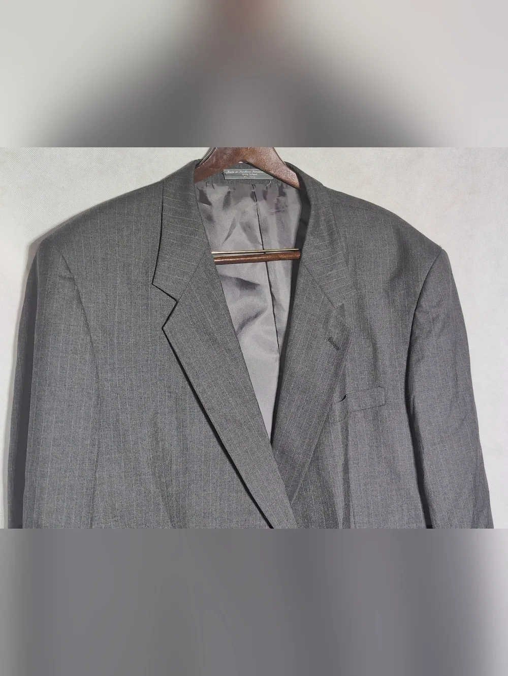 Andre Vachon Vintage Classic Men's Gray Pinstripe Suit